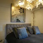 ô85 - Cottage&jacuzzi *