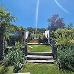 ô85 - Cottage&jacuzzi *