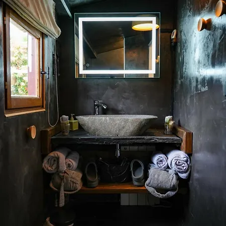 Kaebane 85, Avec Au Bord De L'eau بيت للعطل