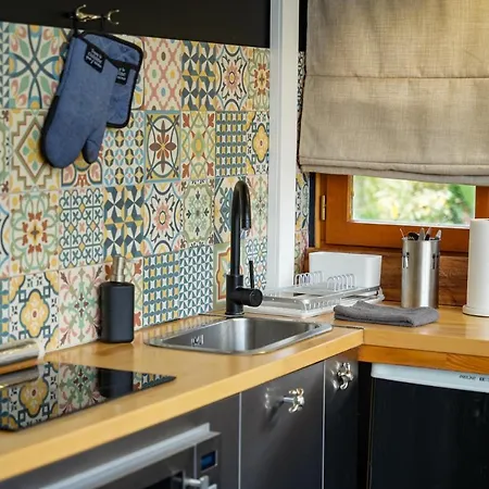 O85 - & Jacuzzi Feriehus Prouilly