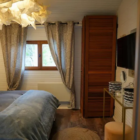 بيت للعطل Kaebane 85, Avec Au Bord De L'eau