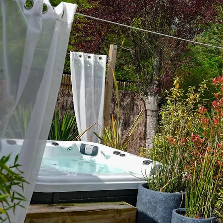 ô85 - Cottage&jacuzzi Hébergement de vacances