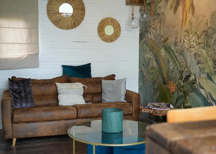 O85 - Cottage & Jacuzzi * Prouilly