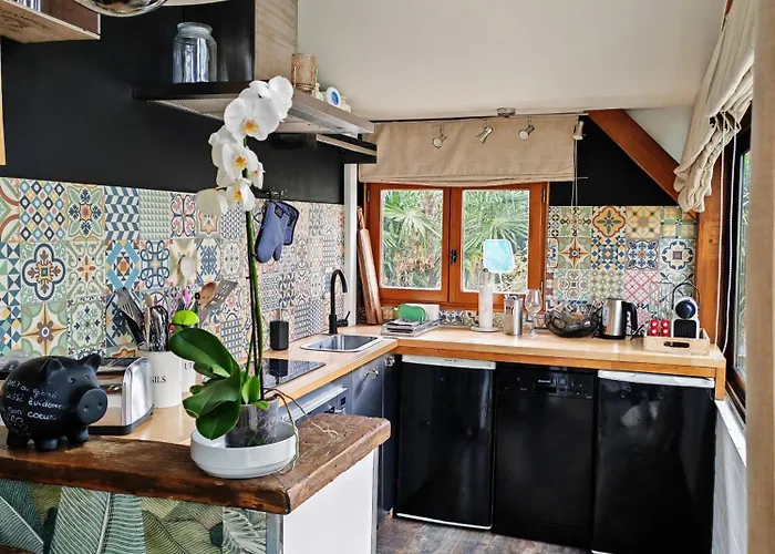 Feriehus O85 - Cottage & Jacuzzi *